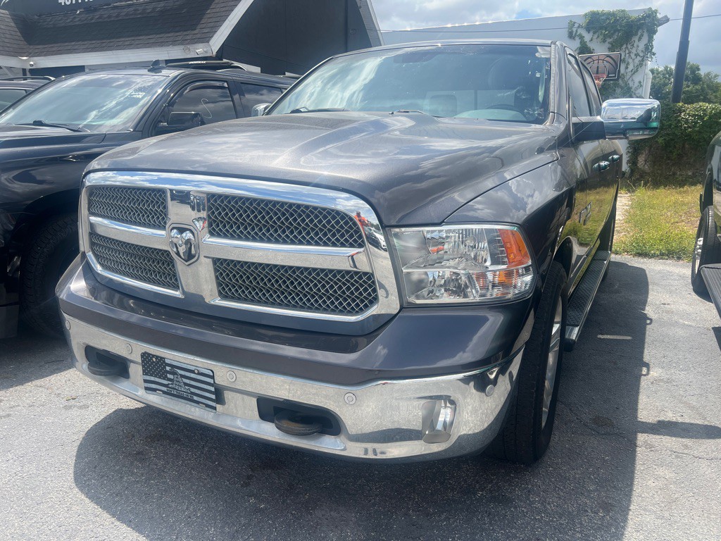 2017 RAM 1500 Image 2