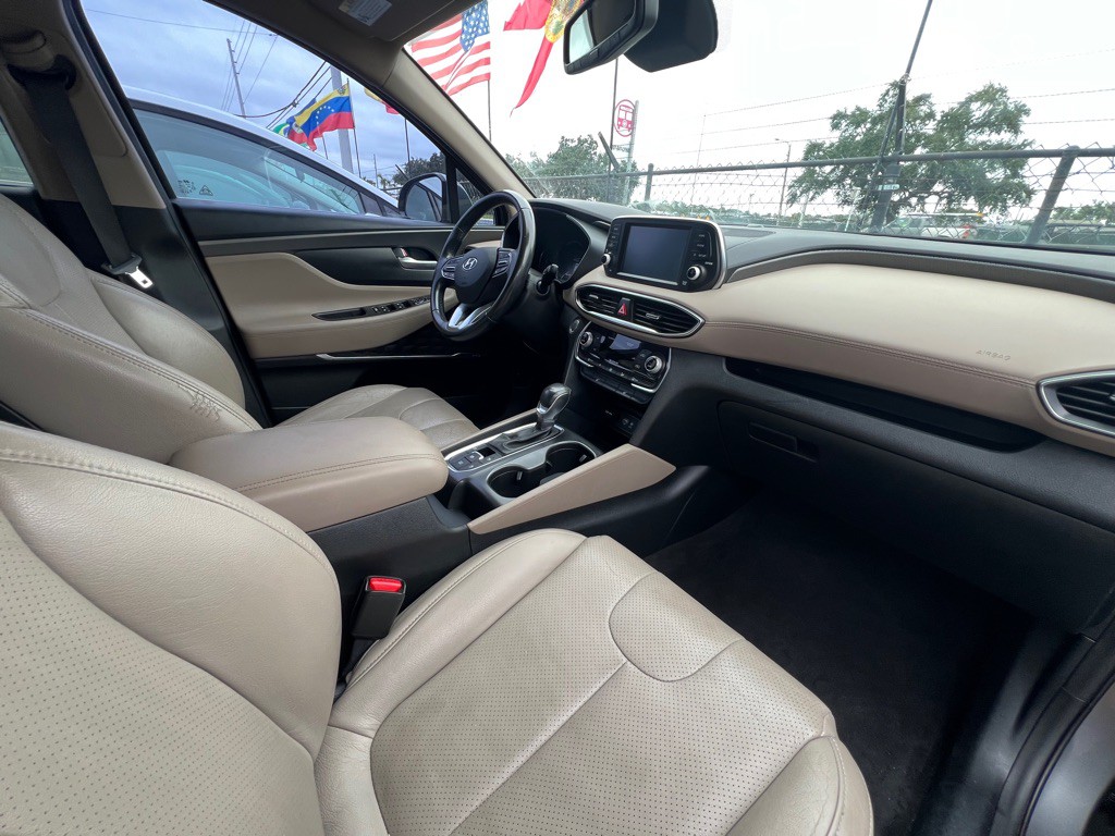 2019 Hyundai Santa Fe Image 5