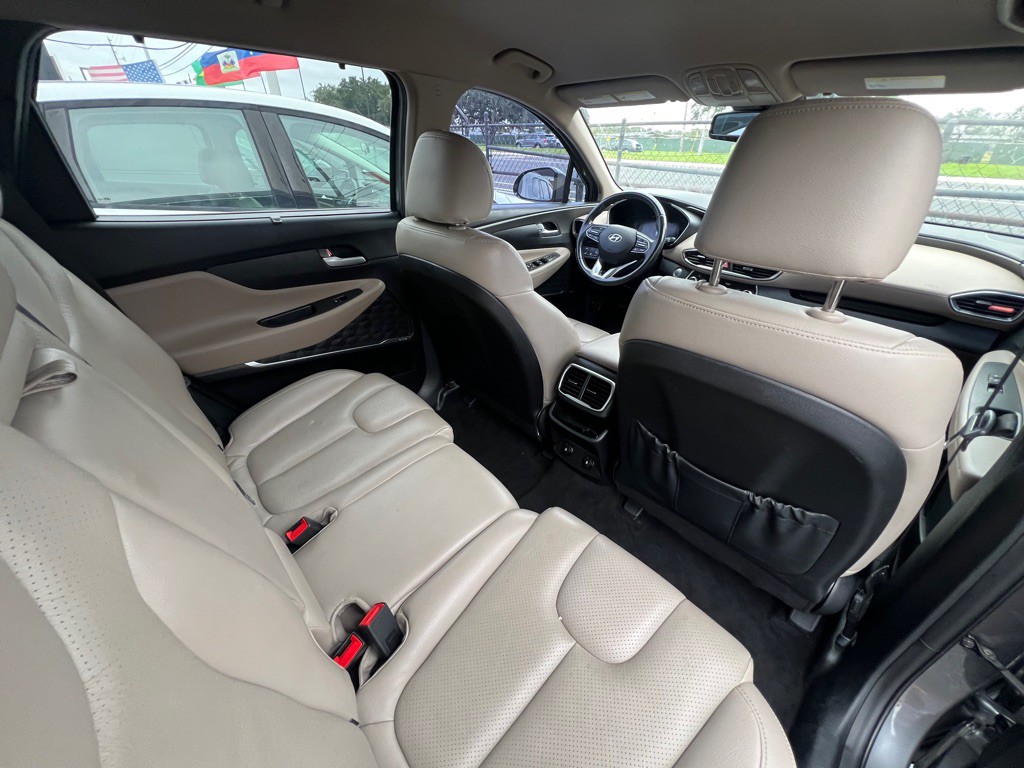 2019 Hyundai Santa Fe Image 9