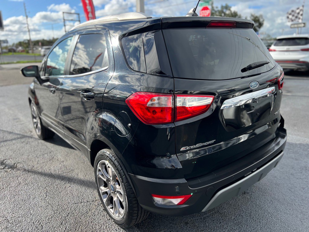 2018 Ford Econoline Image 4