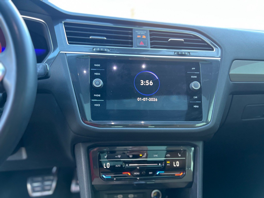 2023 Volkswagen Tiguan Image 8