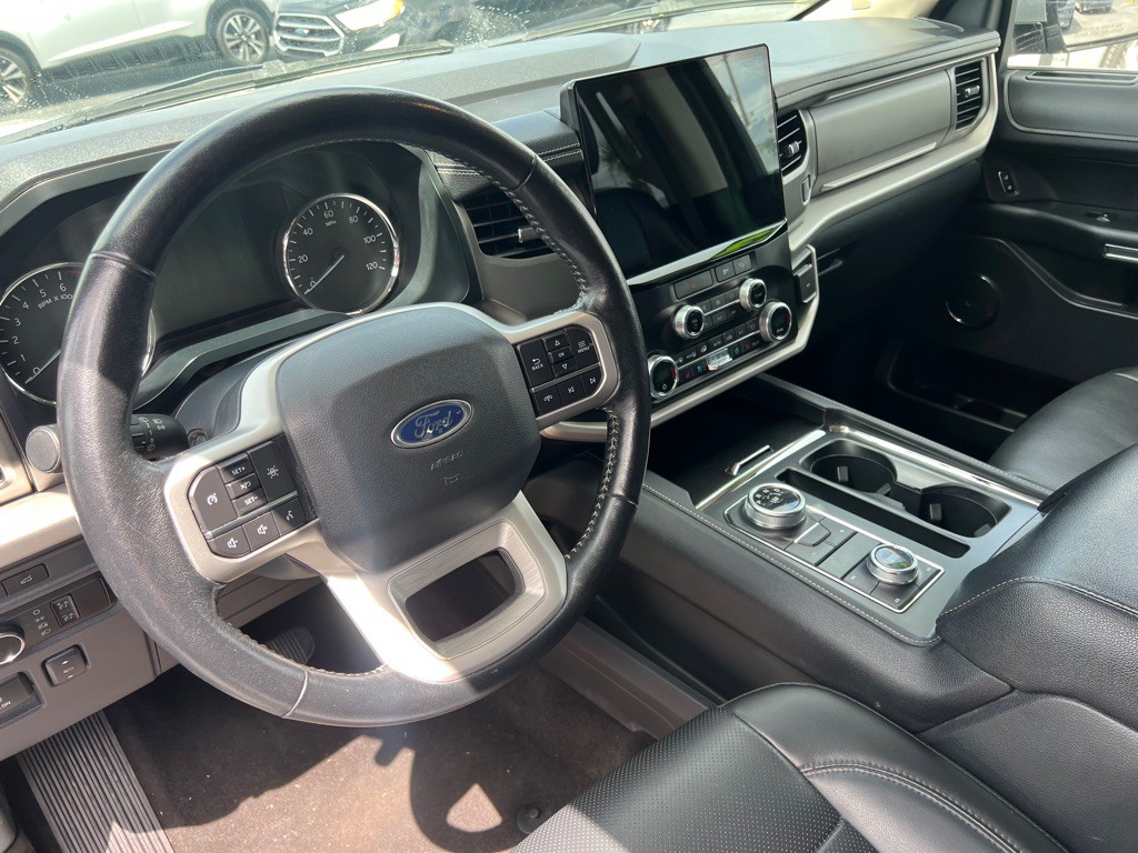 2023 Ford Expedition Image 6