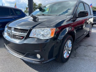Image for 2019 Dodge Grand Caravan SXT ID: 7199128
