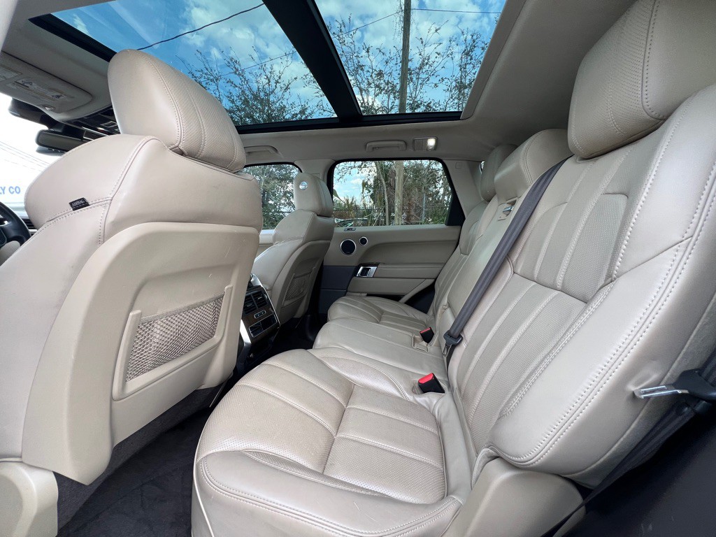 2016 Land Rover Range Rover Sport Image 5