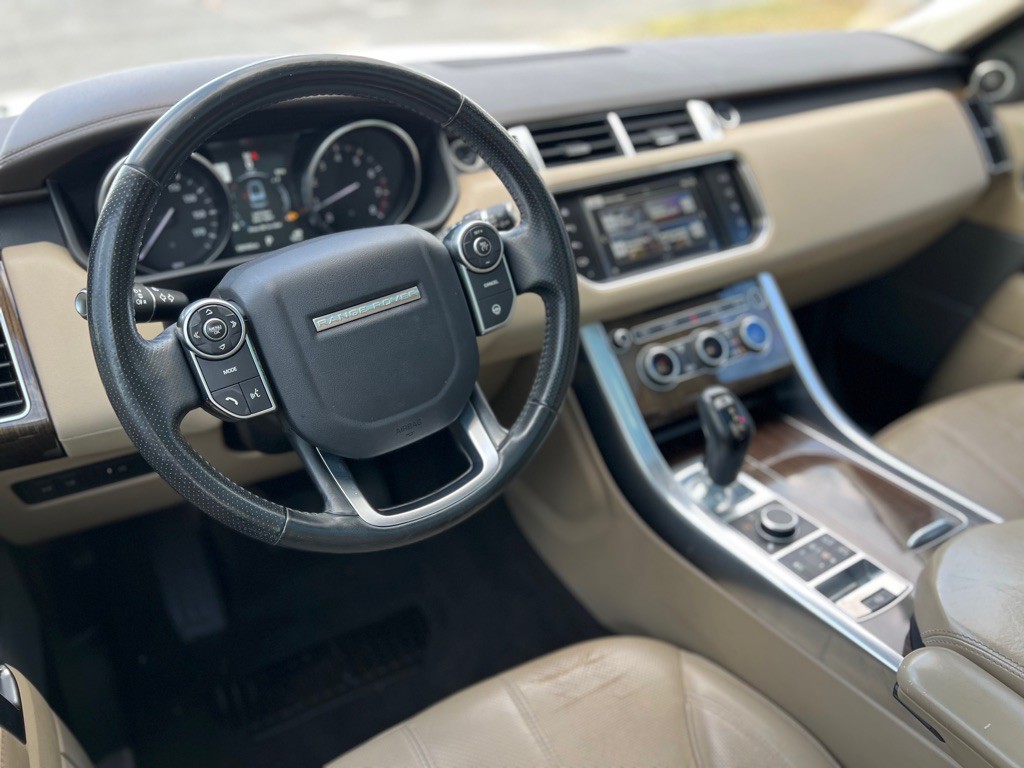 2016 Land Rover Range Rover Sport Image 6