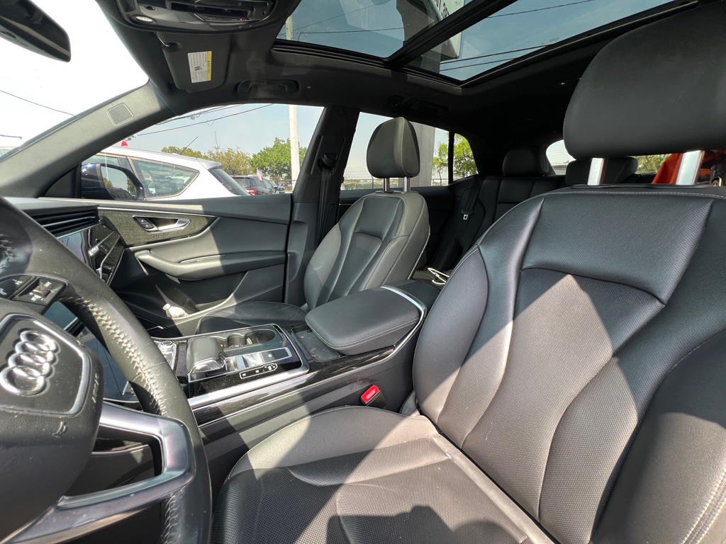 2019 Audi Q8 Image 9