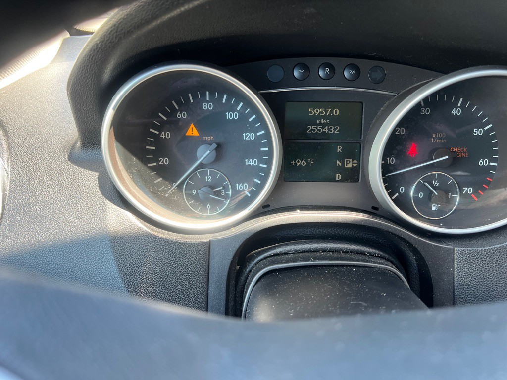 2006 Mercedes-Benz M-Class Image 9