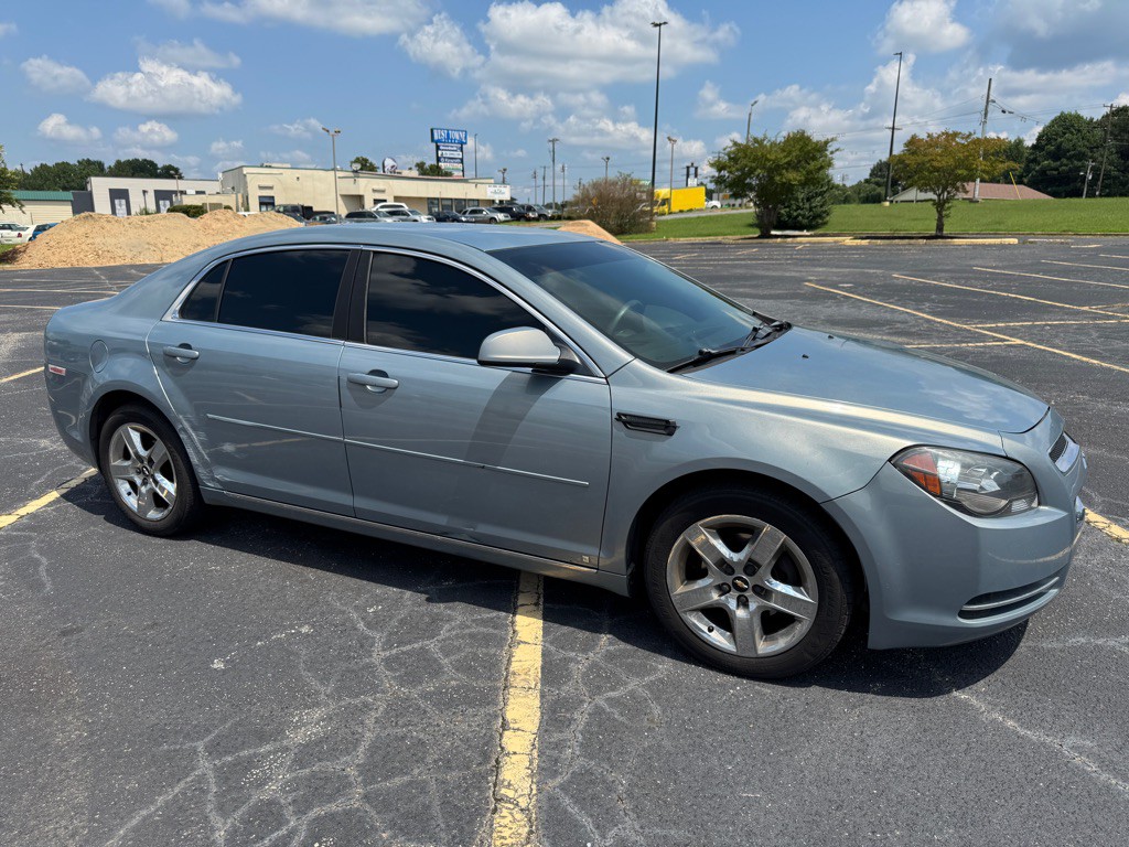 2009 Chevrolet Malibu Image 3