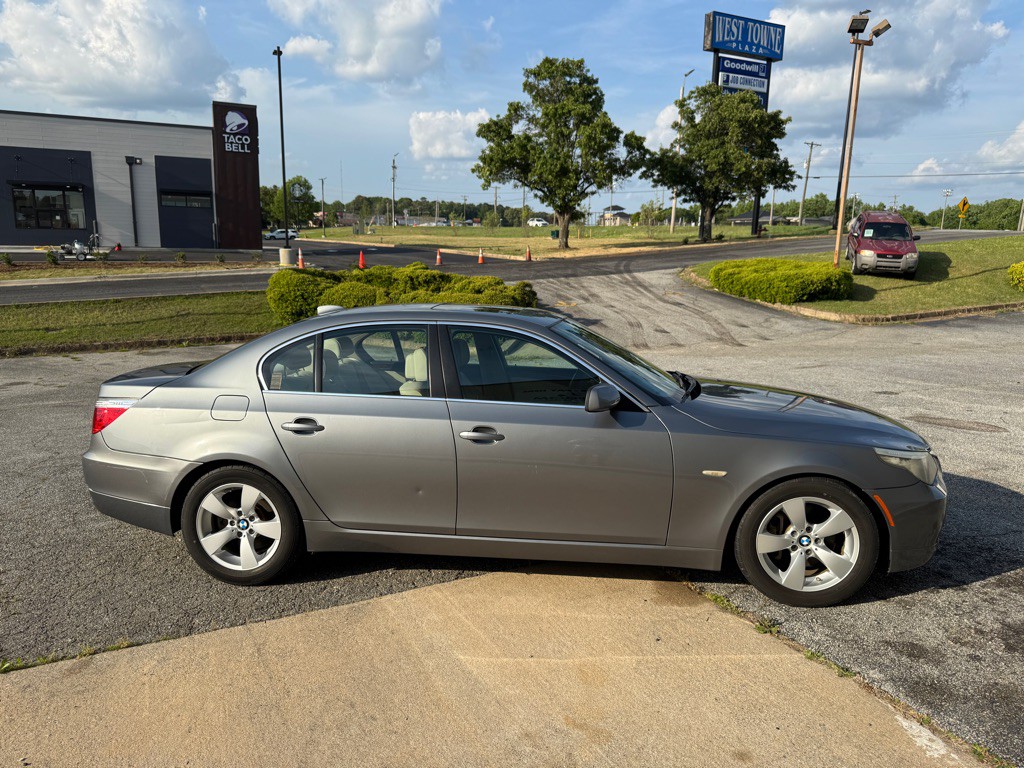 2008 BMW 5 Series Image 3