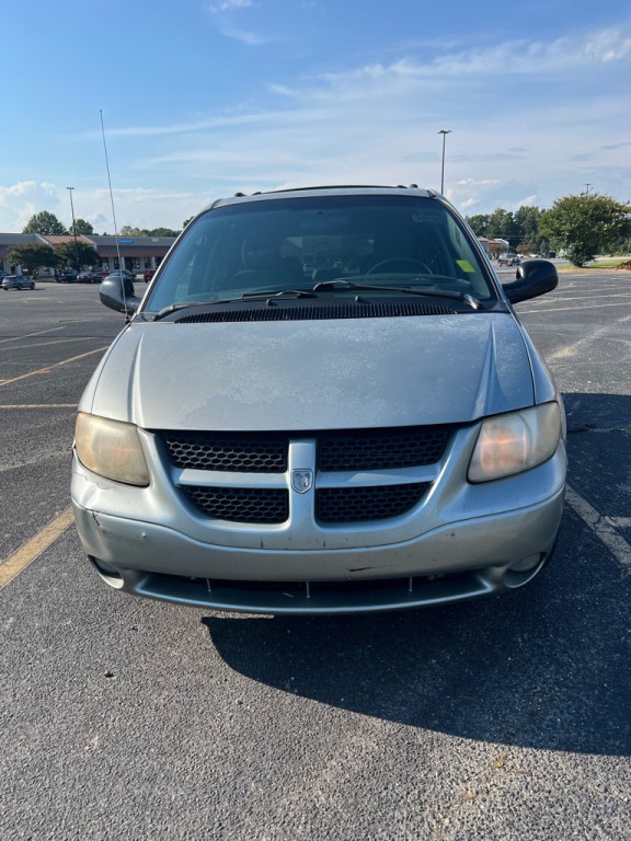 2004 Dodge Grand Caravan Image 2