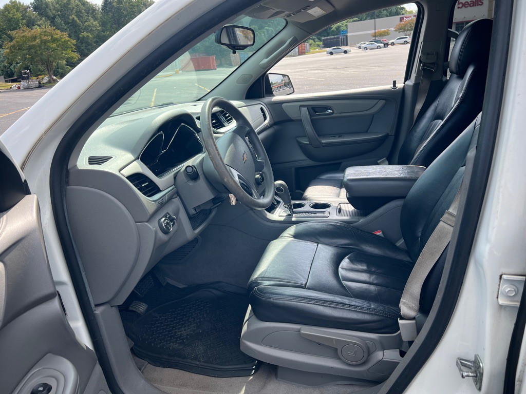 2014 Chevrolet Traverse Image 7