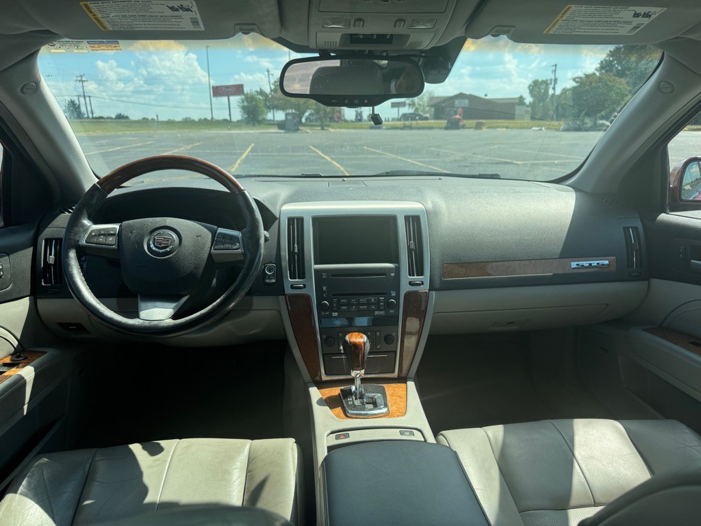 2009 Cadillac STS Image 7
