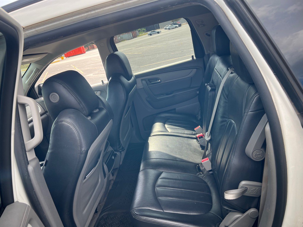 2013 Chevrolet Traverse Image 6