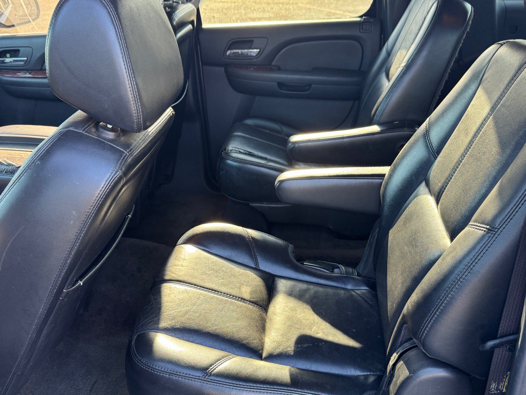 2007 Chevrolet Suburban Image 5