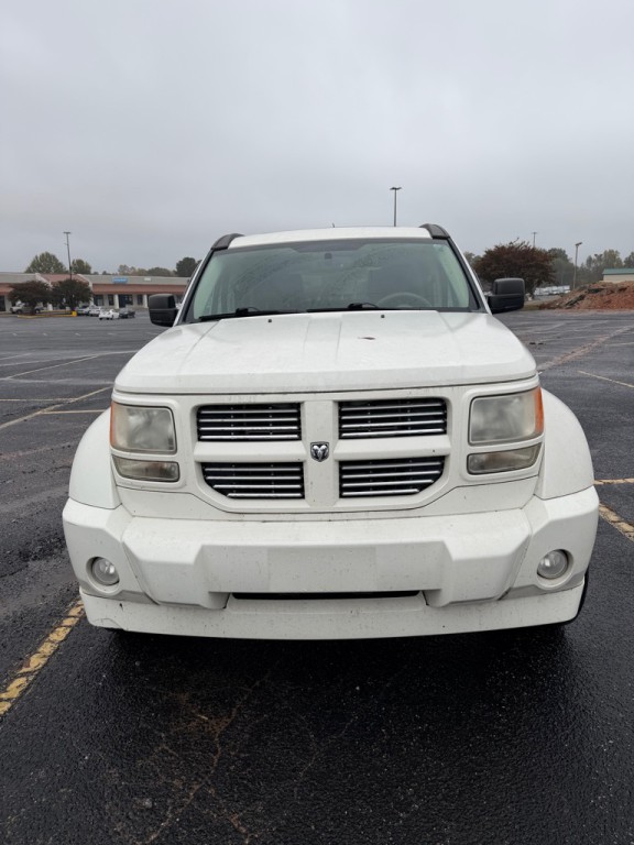 2010 Dodge Nitro Image 11
