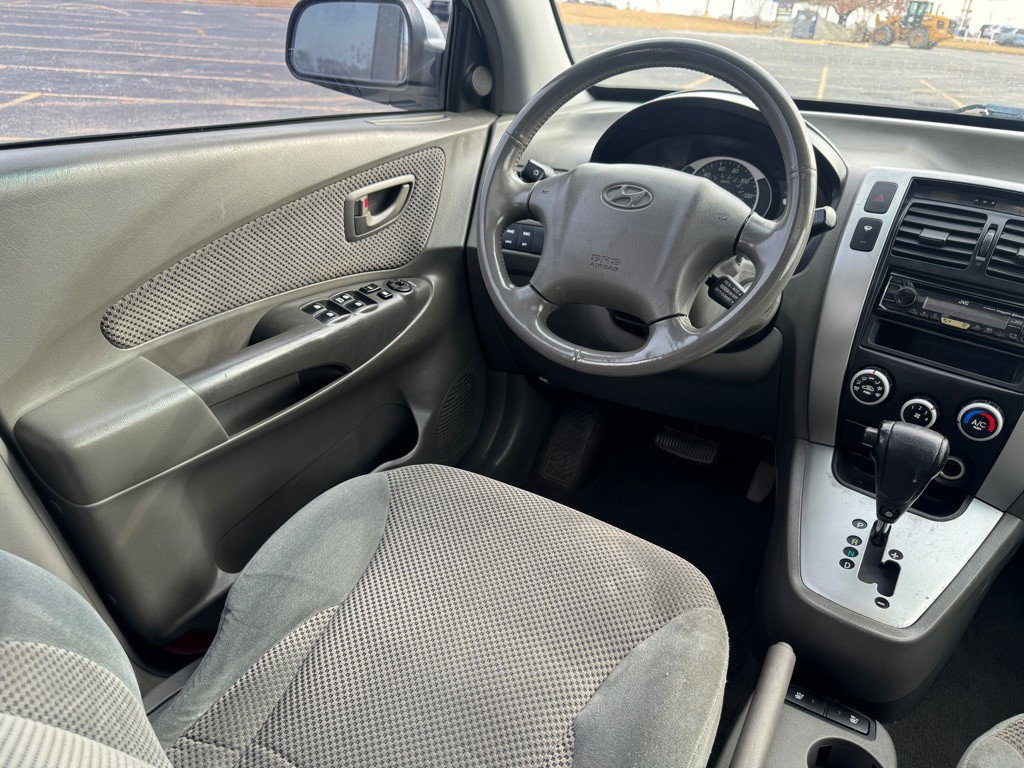 2006 Hyundai Tucson Image 12