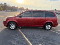 Image for 2010 Chrysler Town & Country LX ID: 7016974