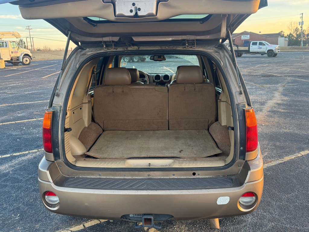 2003 GMC Envoy Image 5