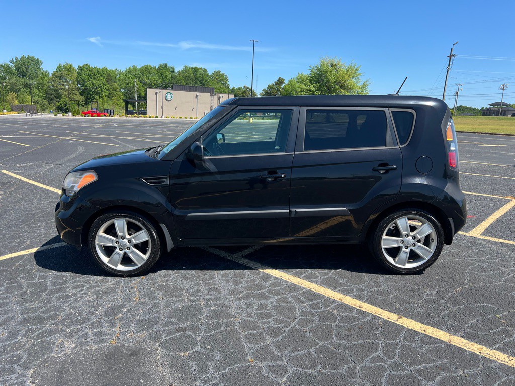2011 Kia Soul Image 1