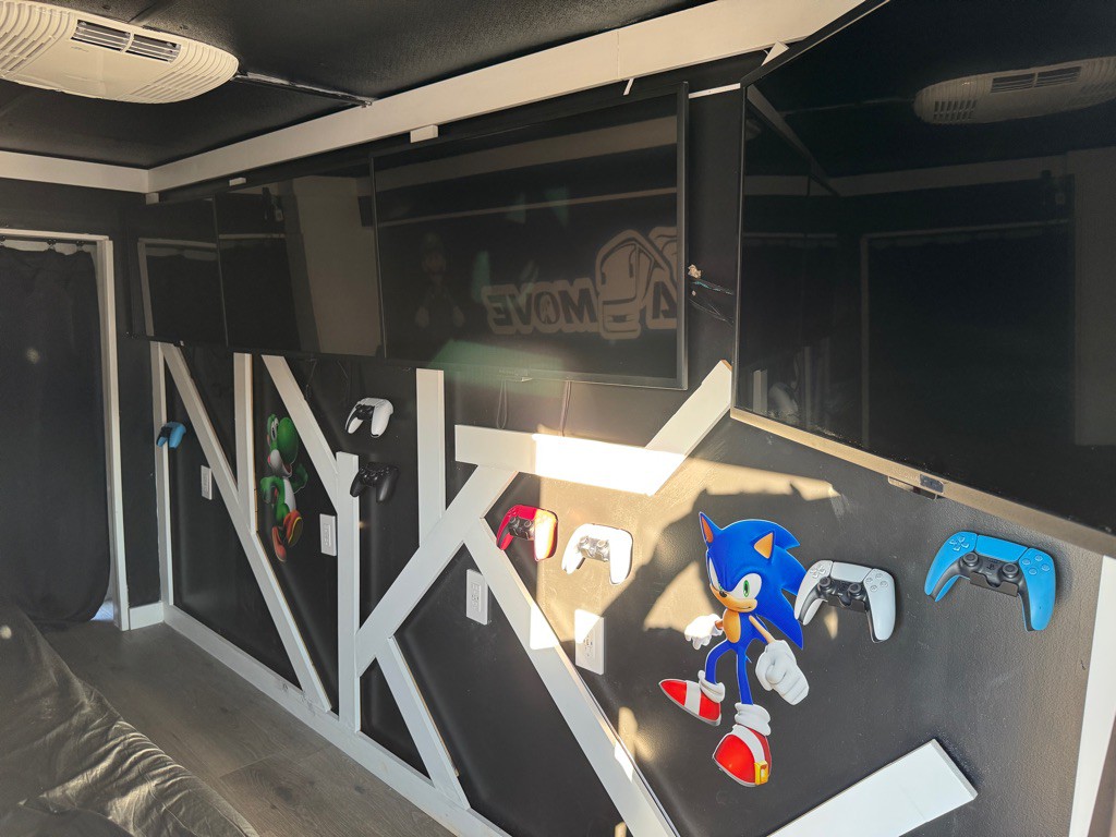 2010 Ford Econoline Image 10