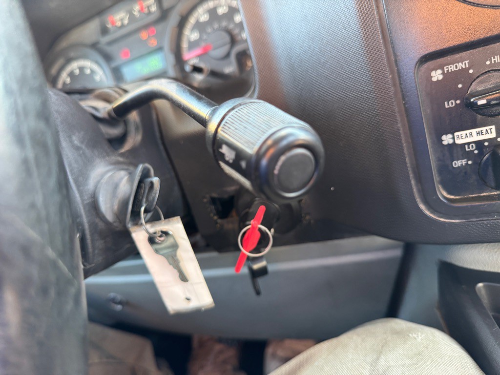 2010 Ford Econoline Image 14