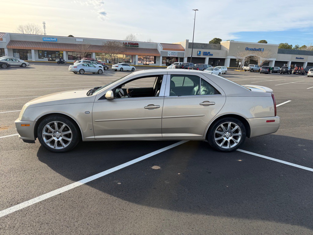 2006 Cadillac STS Image 1