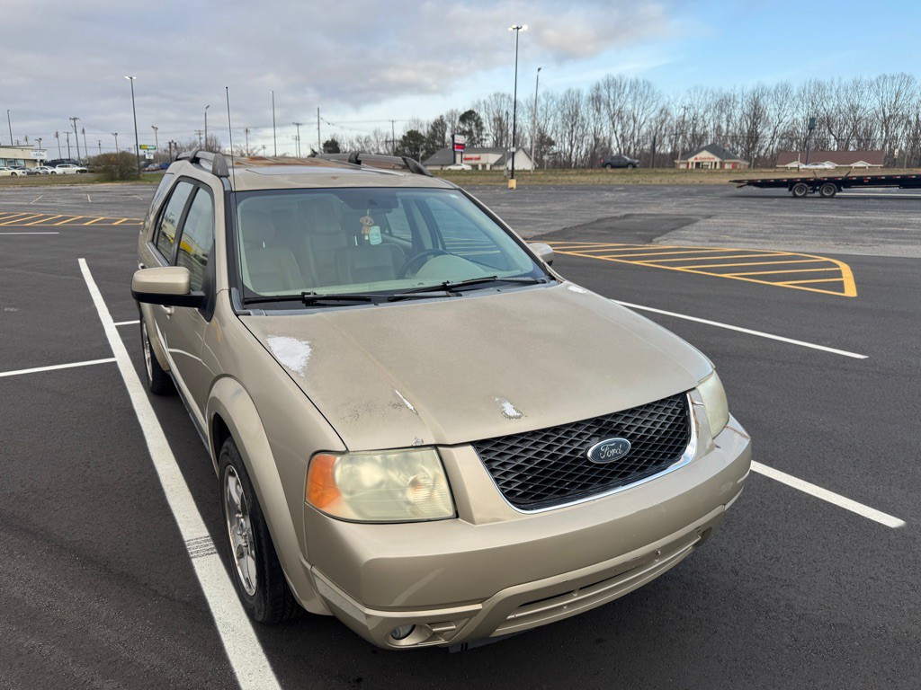2005 Ford Freestyle Image 3