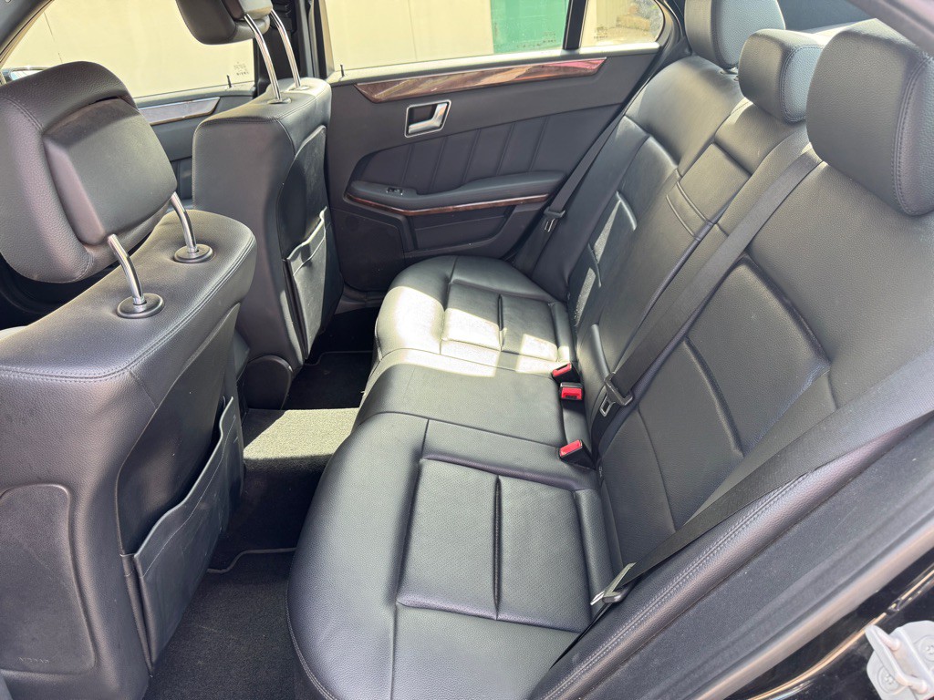 2013 Mercedes-Benz E-Class Image 4