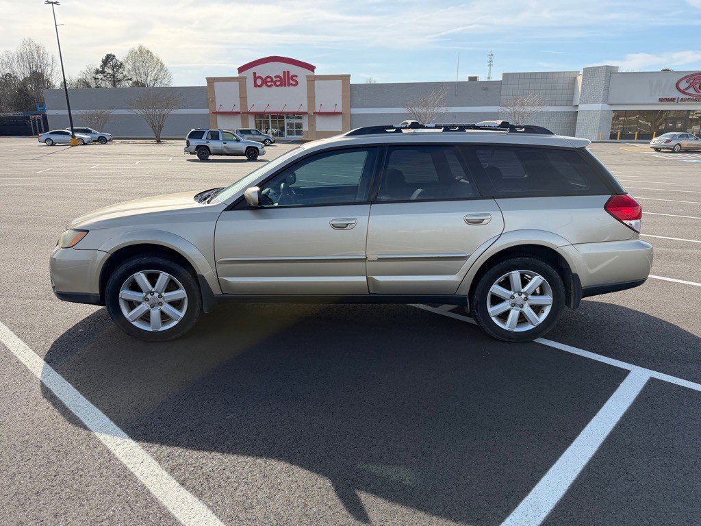 2008 Subaru Outback Image 1