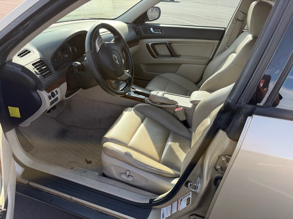2008 Subaru Outback Image 7