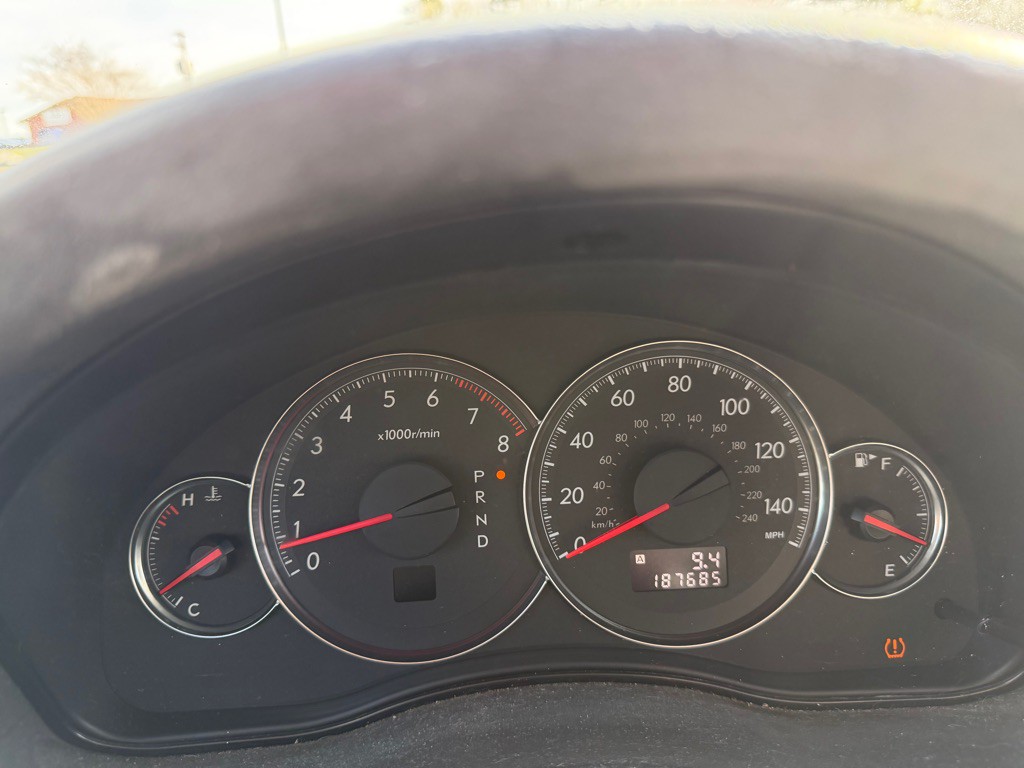 2008 Subaru Outback Image 10