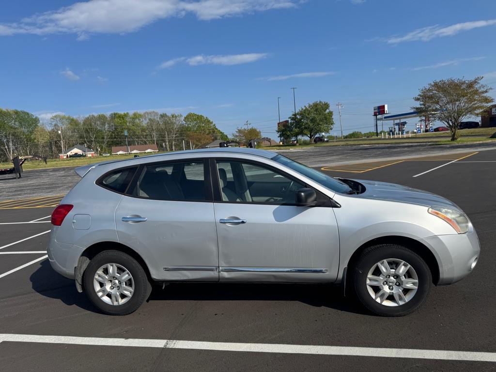 2013 Nissan Rogue Image 4