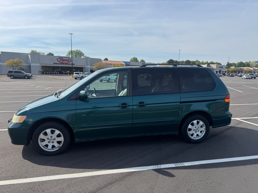 2002 Honda Odyssey Image 1