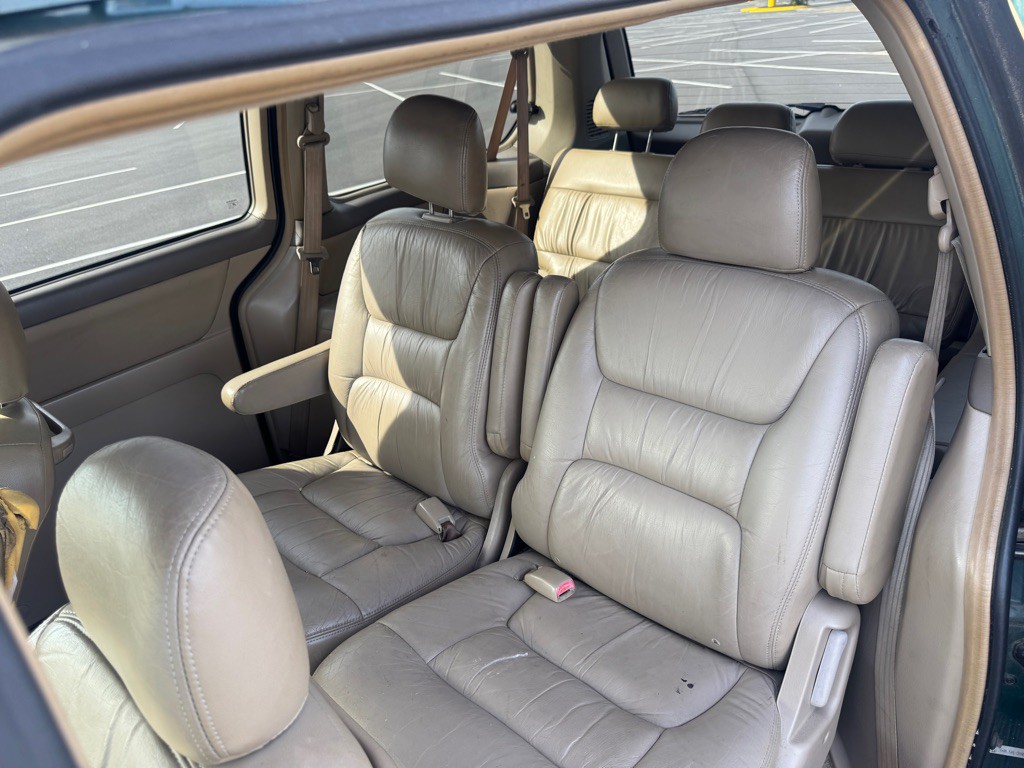 2002 Honda Odyssey Image 6