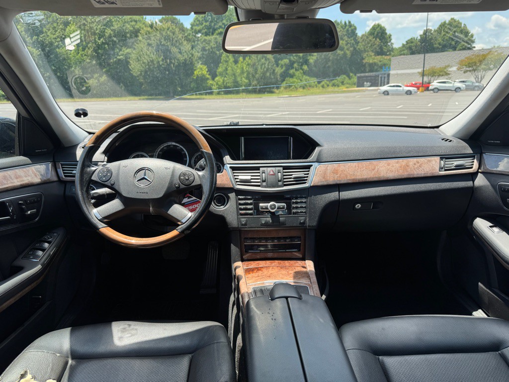2012 Mercedes-Benz E-Class Image 5
