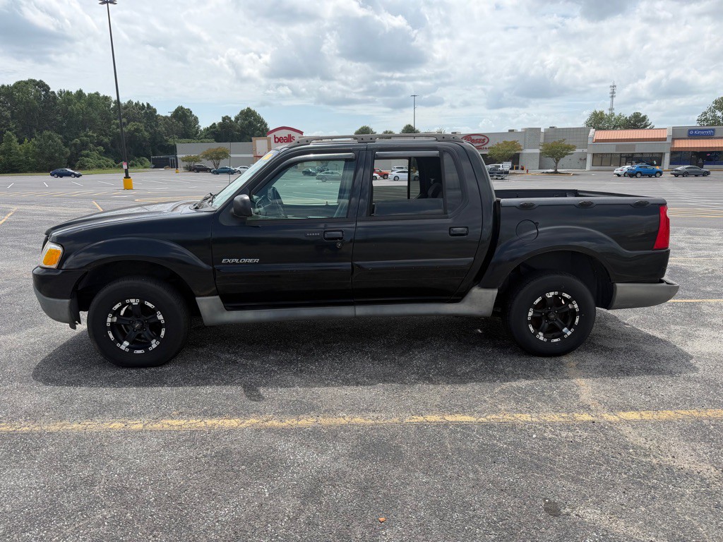 2001 Ford Explorer Image 1