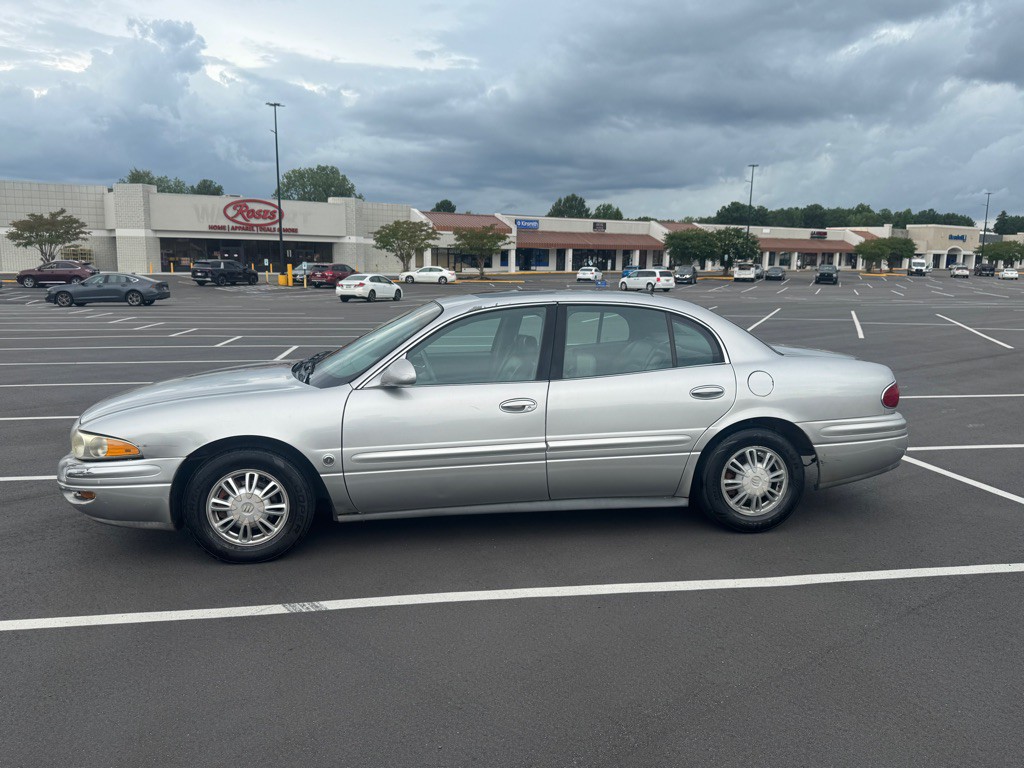 2005 Buick LeSabre Image 1