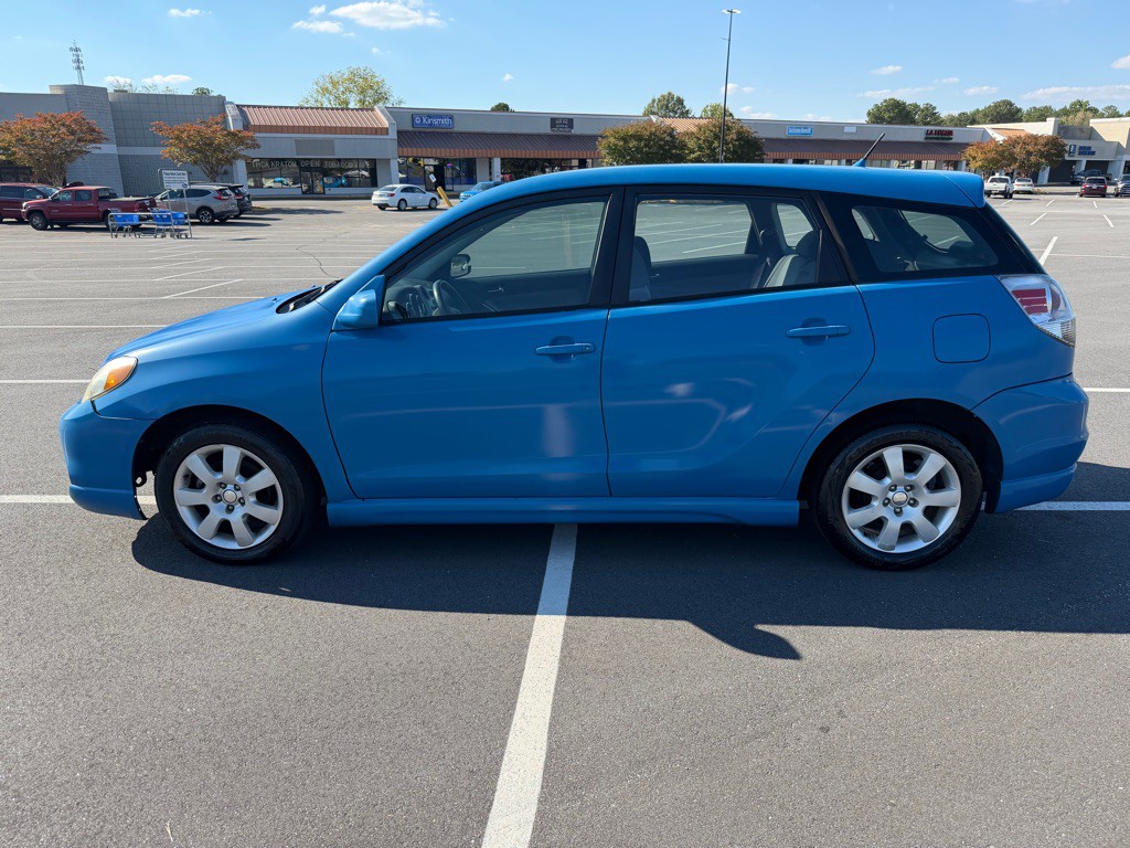 2005 Toyota Corolla Image 1