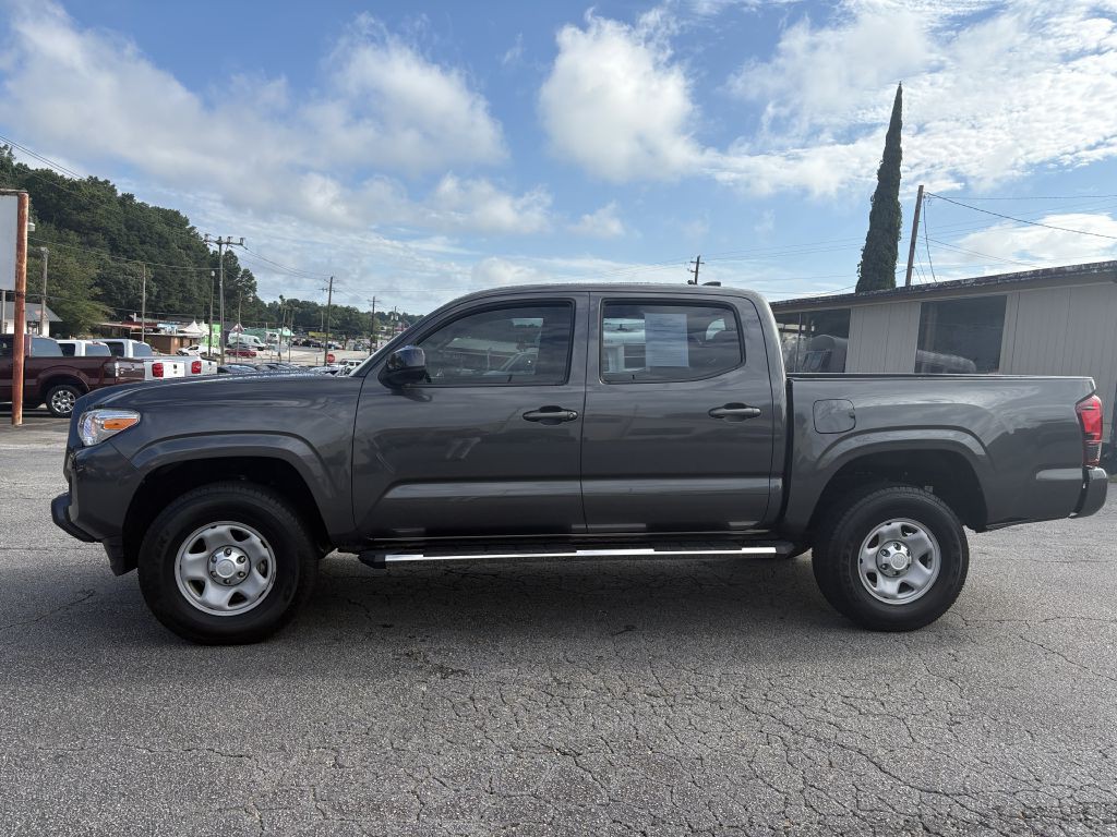 2018 Toyota Tacoma Image 2