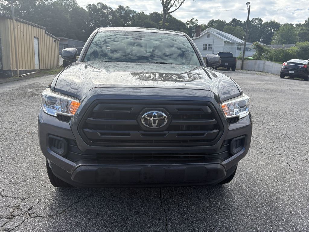 2018 Toyota Tacoma Image 9