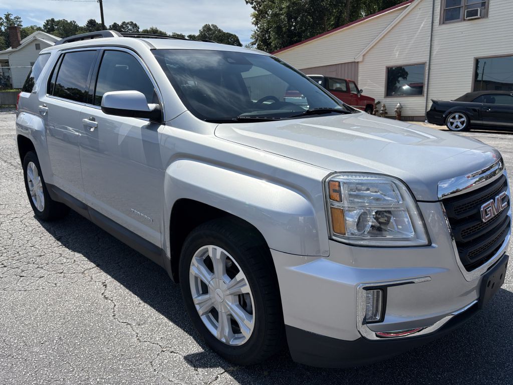 2017 GMC Terrain Image 8