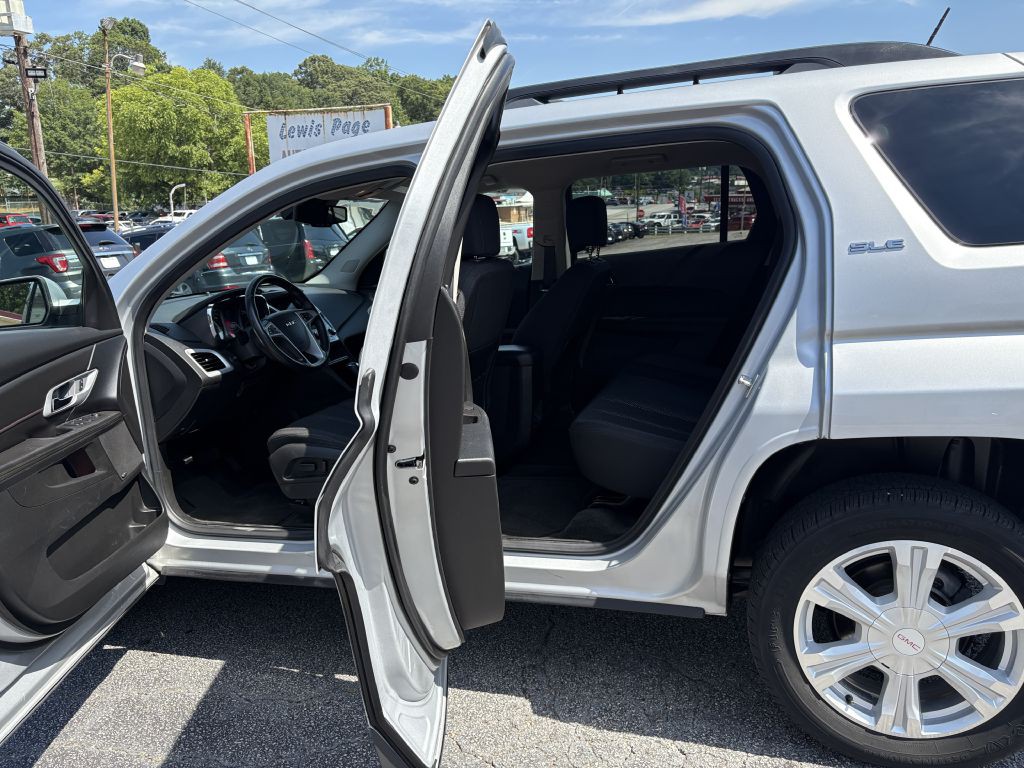 2017 GMC Terrain Image 16