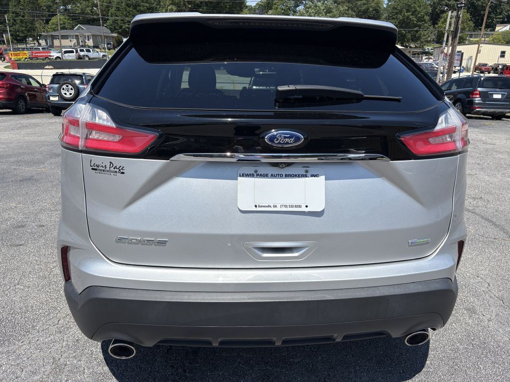 2019 Ford Edge Image 4
