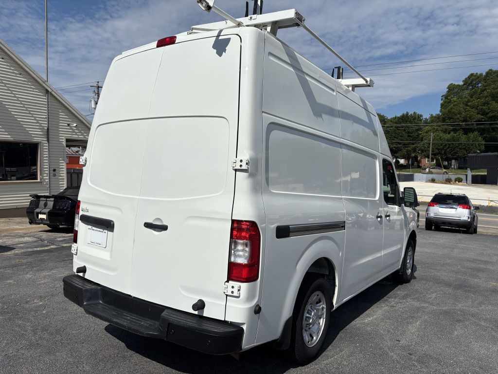 2021 Nissan NV Image 6