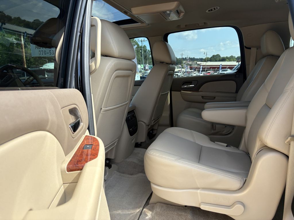 2013 Chevrolet Suburban Image 15