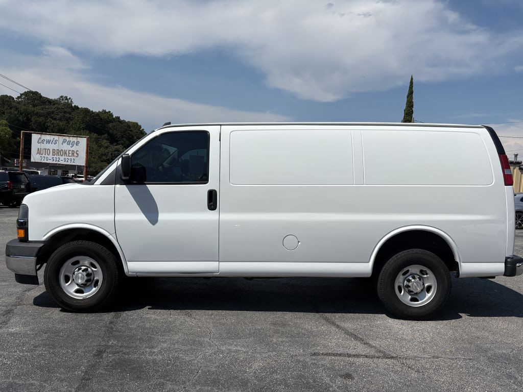 2020 Chevrolet Express Image 2
