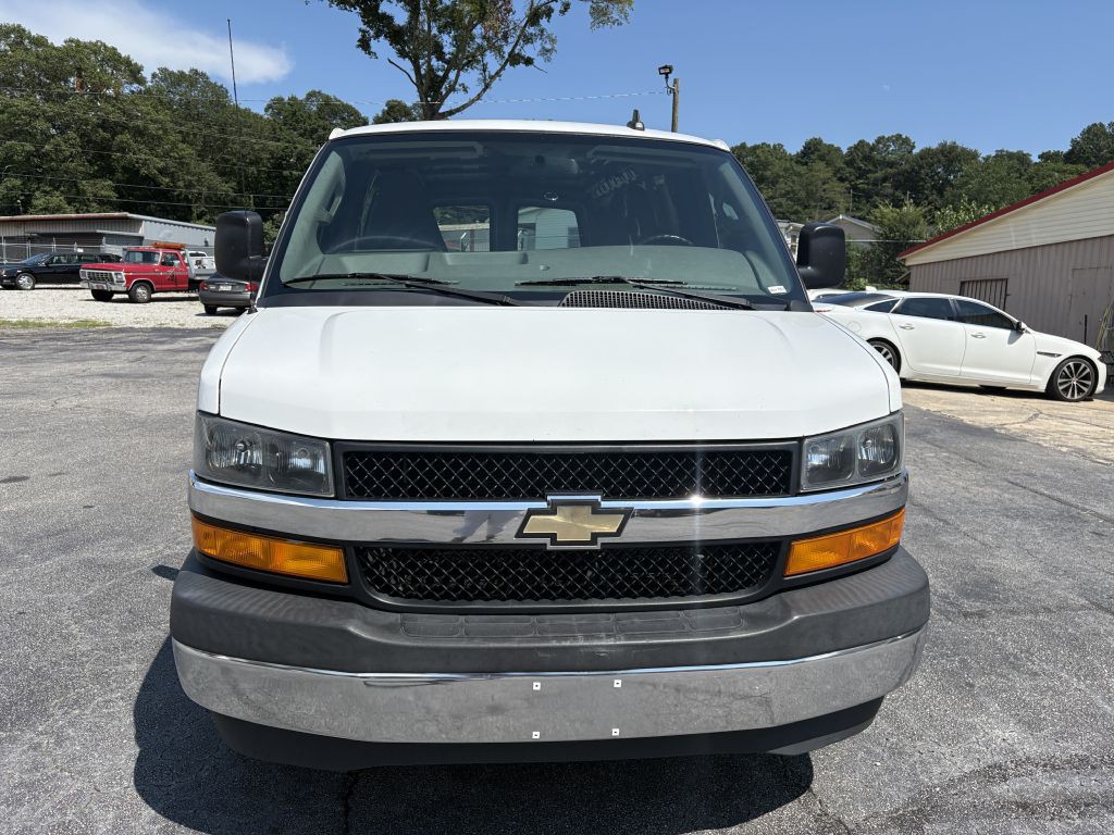 2020 Chevrolet Express Image 9