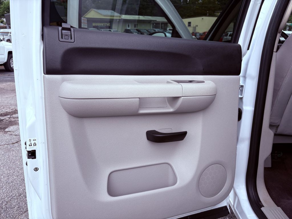2010 Chevrolet Silverado 1500 Image 14