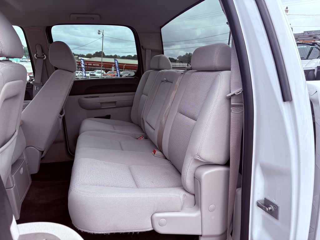 2010 Chevrolet Silverado 1500 Image 16