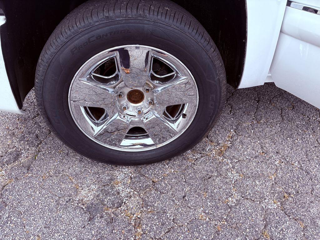 2010 Chevrolet Silverado 1500 Image 19